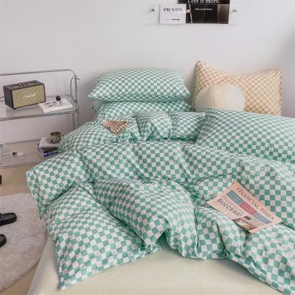 91家纺网 家纺一手货源 找家纺 （总）798 新款全棉13070水洗棉AA版棋盘格四件套