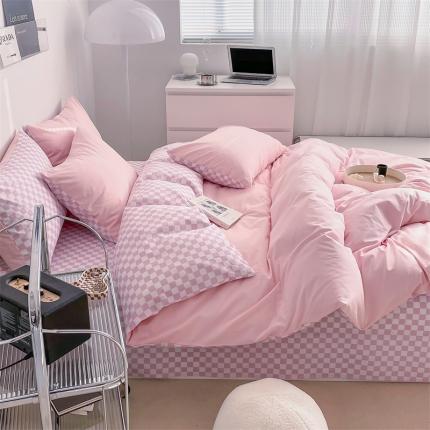 91家纺网 家纺一手货源 找家纺 798 新款全棉13070水洗棉纯色A+棋盘格B四件套 浅粉+粉格