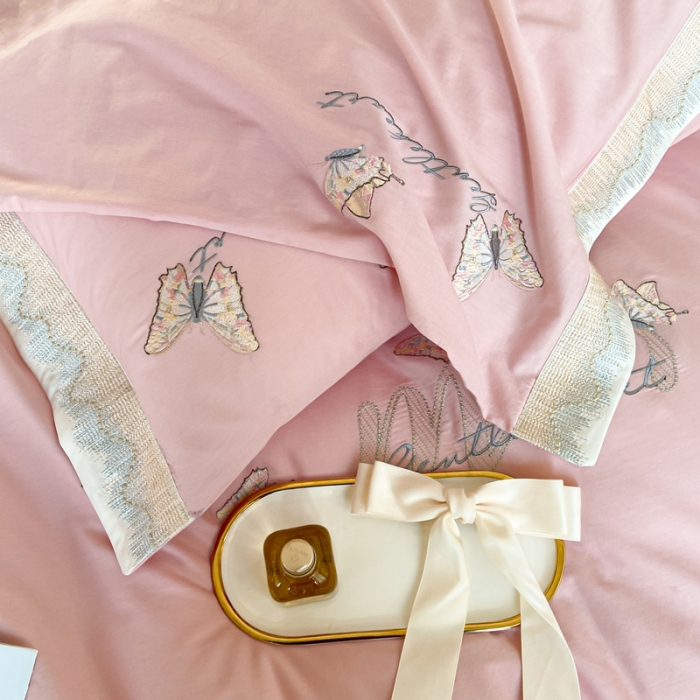 91家纺网 家纺一手货源 找家纺 安妮家居 2022新款全棉刺绣四件套-碟之恋 暖粉