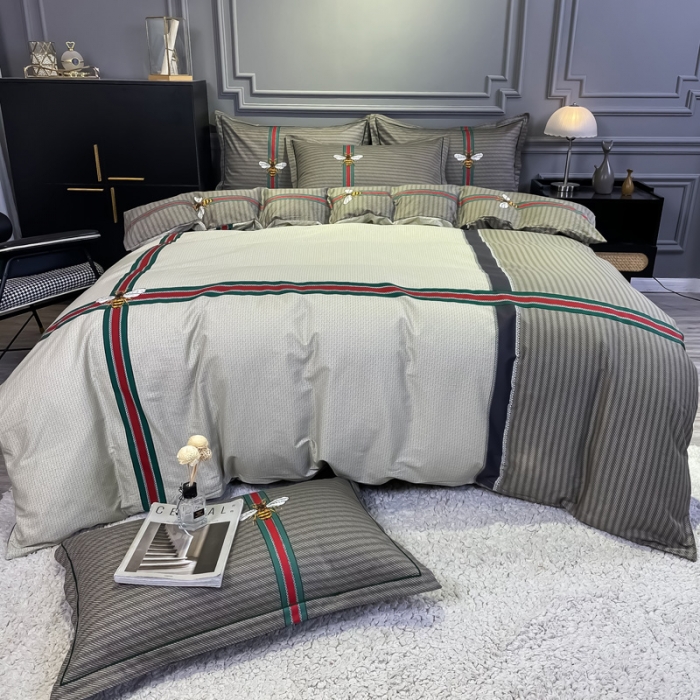 91家纺网 家纺一手货源 找家纺 金爱家 2023新款全棉13372简约条格四件套 极简主义