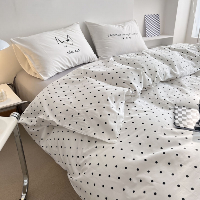 91家纺网 家纺一手货源 找家纺 艾沁 2022新款全棉北欧简约风四件套 喵小姐