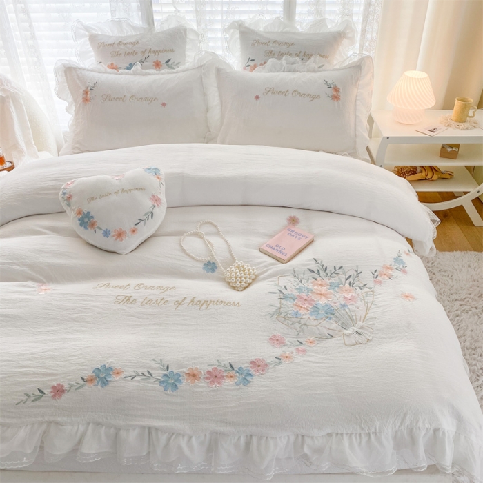 91家纺网 家纺一手货源 找家纺 艾晶美家纺 2022新款莱赛尔天丝泡泡纱绣花四件套 巴黎春天-奶白