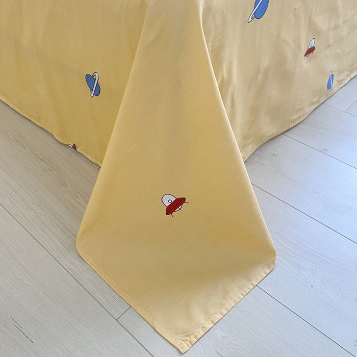 91家纺网 家纺一手货源 找家纺 麦伦家居 2022新款小清新卡通系列全棉斜纹四件套 梦之队