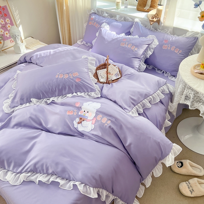 91家纺网 家纺一手货源 找家纺 沐慕 22新款水洗真丝刺绣花边四件套 奶茶小兔-紫色