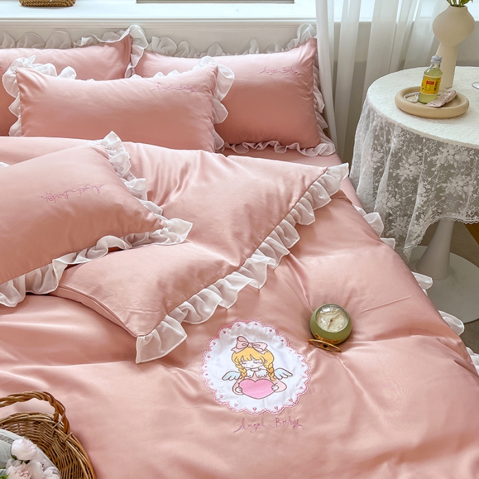 91家纺网 家纺一手货源 找家纺 沐慕 22新款水洗真丝刺绣花边四件套 天使女孩-玉粉