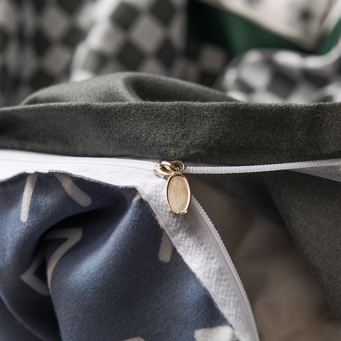 91家纺网 家纺一手货源 找家纺 赫然家纺 新款斜纹磨毛单品被套 皇家绅士