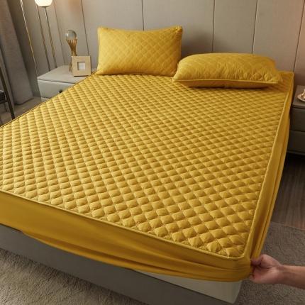 91家纺网 家纺一手货源 找家纺 给笠 2023新款亲肤磨毛夹棉床笠 小格姜黄