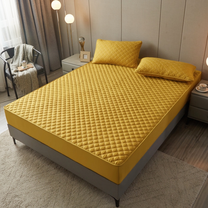 91家纺网 家纺一手货源 找家纺 给笠 2023新款亲肤磨毛夹棉床笠 小格姜黄