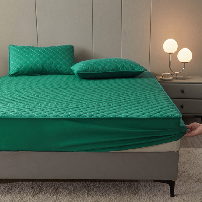 91家纺网 家纺一手货源 找家纺 给笠 2023新款亲肤磨毛夹棉床笠 小格孔雀绿