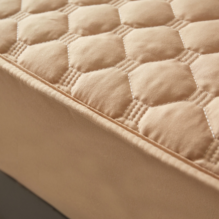 91家纺网 家纺一手货源 找家纺 给笠 2023新款亲肤磨毛夹棉床笠 小格驼色