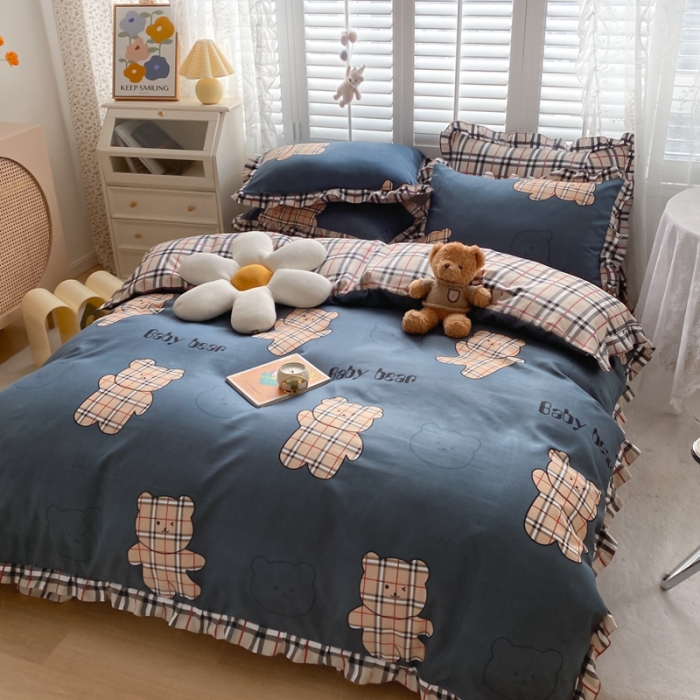 91家纺网 家纺一手货源 找家纺 上尚居 2024新款小清新韩版花边磨毛四件套水洗棉小熊吉米灰