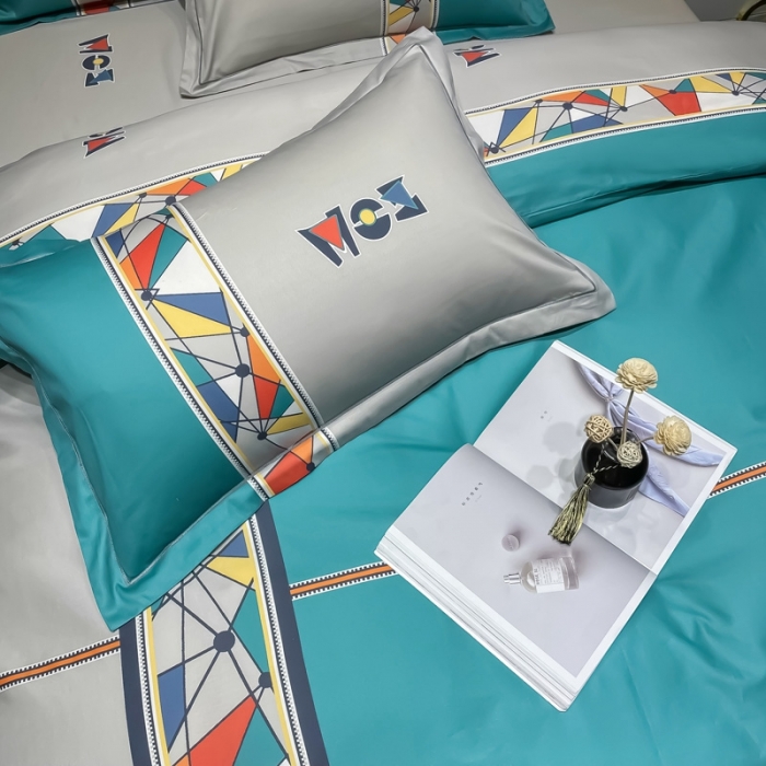 91家纺网 家纺一手货源 找家纺 金爱家 2023新款全棉13372简约条格四件套安雅蓝