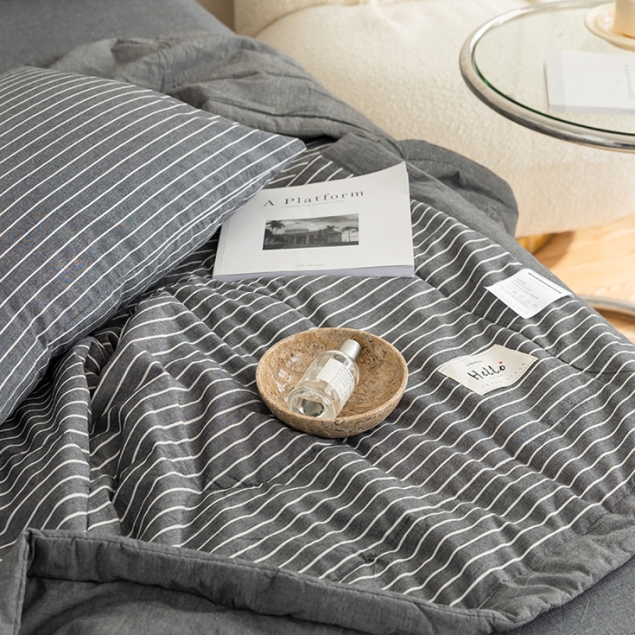 91家纺网 家纺一手货源 找家纺 寐眠2022全棉色织水洗棉夏被子被芯夏凉被四件套-羽丝棉 灰细条