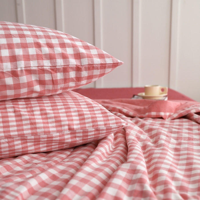 91家纺网 家纺一手货源 找家纺 寐眠2022全棉色织水洗棉夏被子被芯夏凉被四件套-羽丝棉 渐变粉格