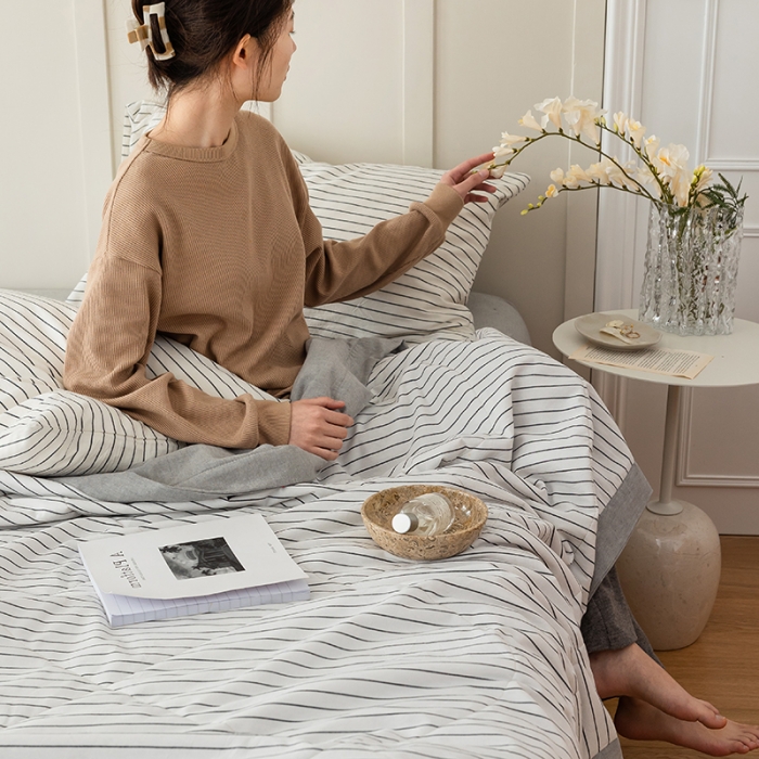 91家纺网 家纺一手货源 找家纺 寐眠2022新款全棉色织水洗棉夏被子被芯（棉花芯） 白细条