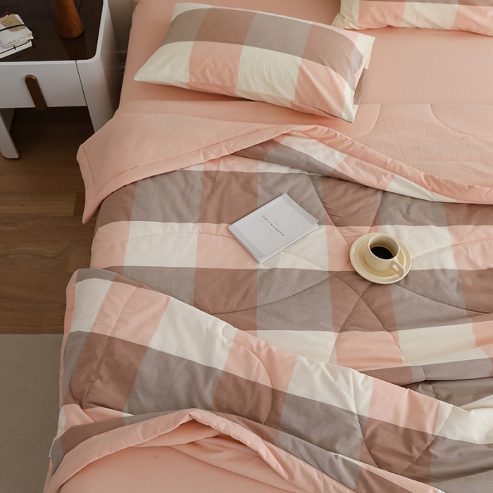 91家纺网 家纺一手货源 找家纺 寐眠2022新款全棉色织水洗棉夏被子被芯（棉花芯） 粉大格