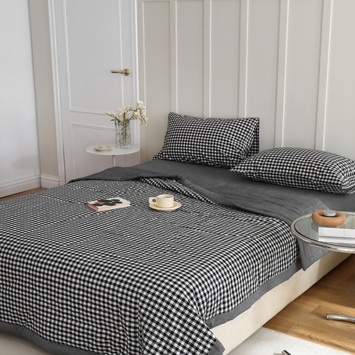 91家纺网 家纺一手货源 找家纺 寐眠2022新款全棉色织水洗棉夏被子被芯（棉花芯） 黑白小格