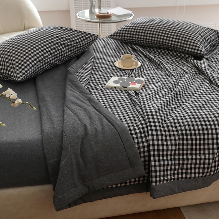 91家纺网 家纺一手货源 找家纺 寐眠2022新款全棉色织水洗棉夏被子被芯（棉花芯） 黑白小格