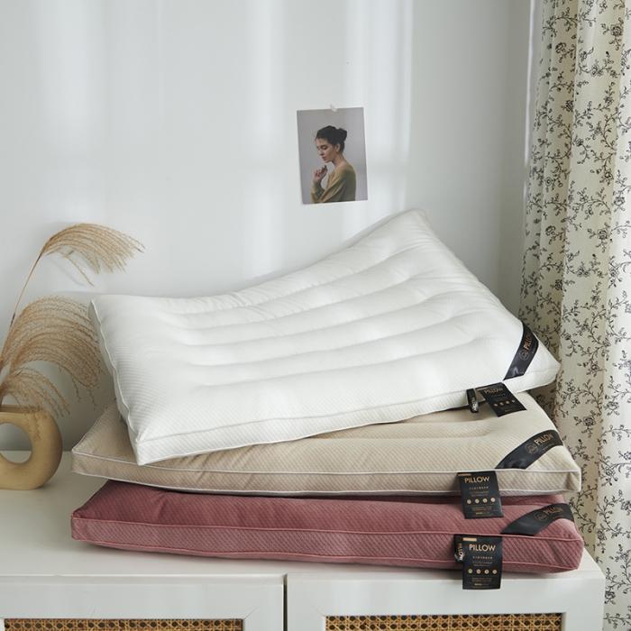 91家纺网 家纺一手货源 找家纺 （总）赛格时代家居 牛奶绒舒适护颈羽丝绒枕头 低枕