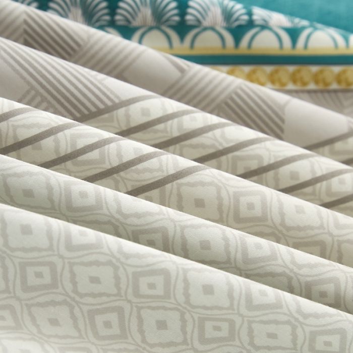 91家纺网 家纺一手货源 找家纺 金纱玉纺 2022新款全棉大版印花13372四件套 浮羽