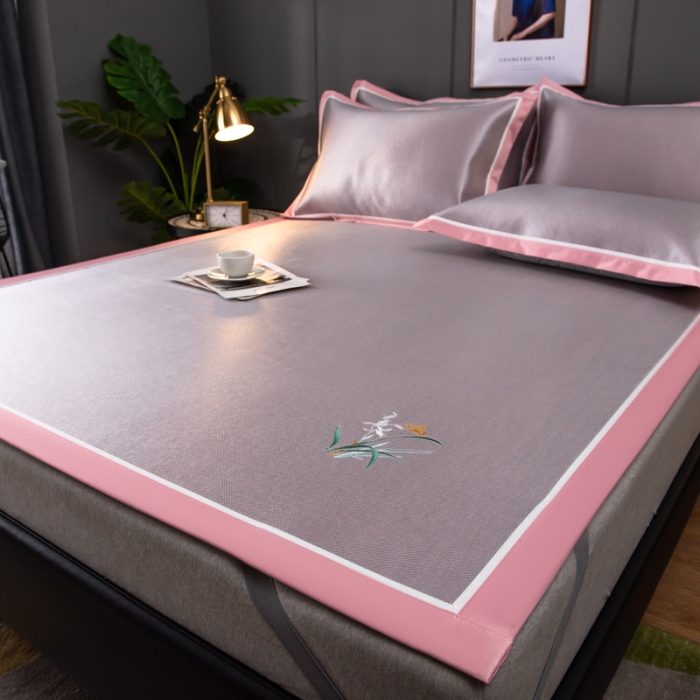 91家纺网 家纺一手货源 找家纺 欧冠 2022新款高端碳光1800冰丝席系列碳光冰丝-粉色