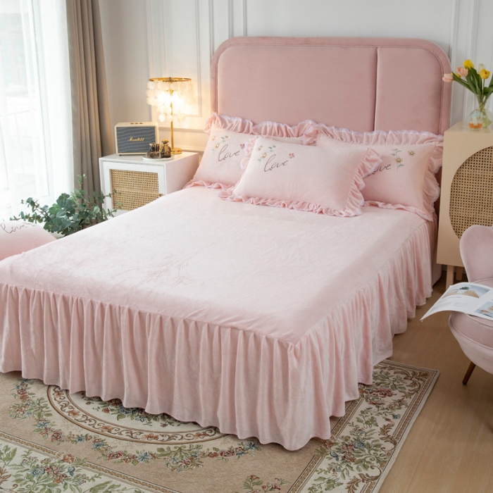 91家纺网 家纺一手货源 找家纺 （总）亲亲公主2025秋冬保暖新款牛奶绒保暖四件套绣花四件套