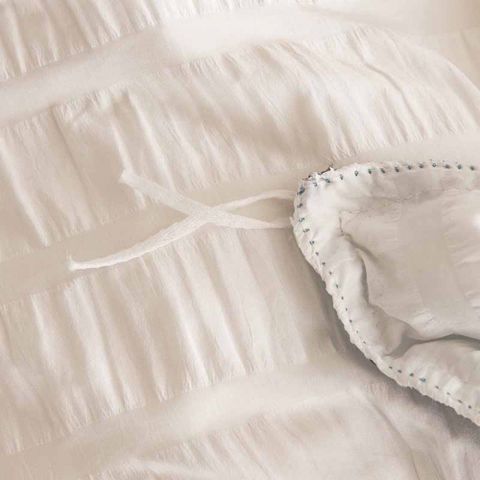 91家纺网 家纺一手货源 找家纺 慕澄 2022新款公主风泡泡纱花边四件套 梨花白＋灰