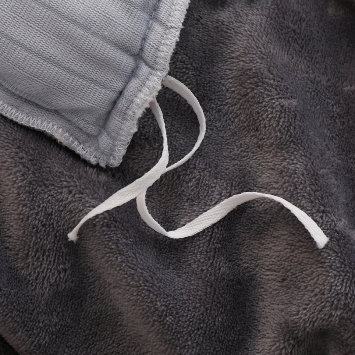 91家纺网 家纺一手货源 找家纺 慕澄 2022新款牛奶绒剪花荷叶边四件套实拍图 可可蓝