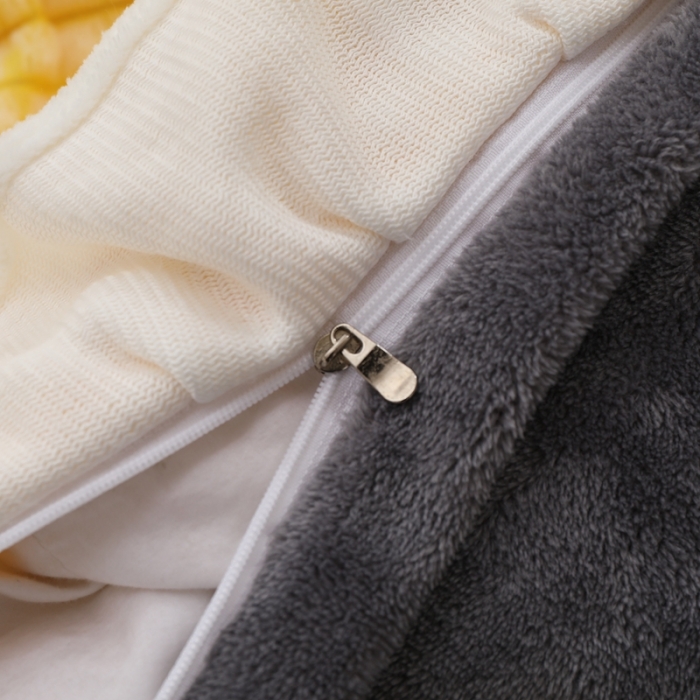 91家纺网 家纺一手货源 找家纺 慕澄 2022新款牛奶绒剪花荷叶边四件套实拍图 满天星