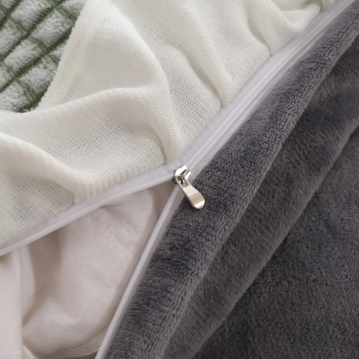 91家纺网 家纺一手货源 找家纺 慕澄 2022新款牛奶绒剪花荷叶边四件套实拍图 奶茶绿