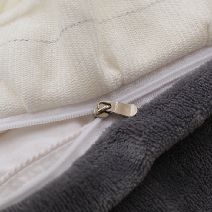 91家纺网 家纺一手货源 找家纺 慕澄 2022新款牛奶绒剪花荷叶边四件套实拍图 奶油白