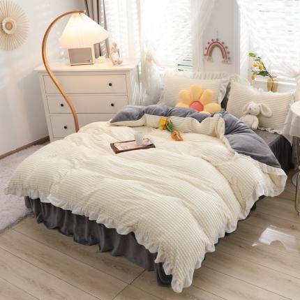 慕澄 2022新款牛奶绒剪花荷叶边四件套实拍图 奶油白