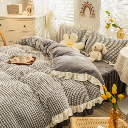 慕澄 2022牛奶绒剪花绒荷叶边四件套暖光效果图 浪漫灰