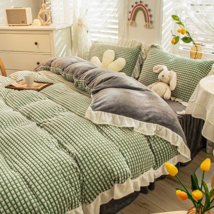 慕澄 2022牛奶绒剪花绒荷叶边四件套暖光效果图 奶茶绿