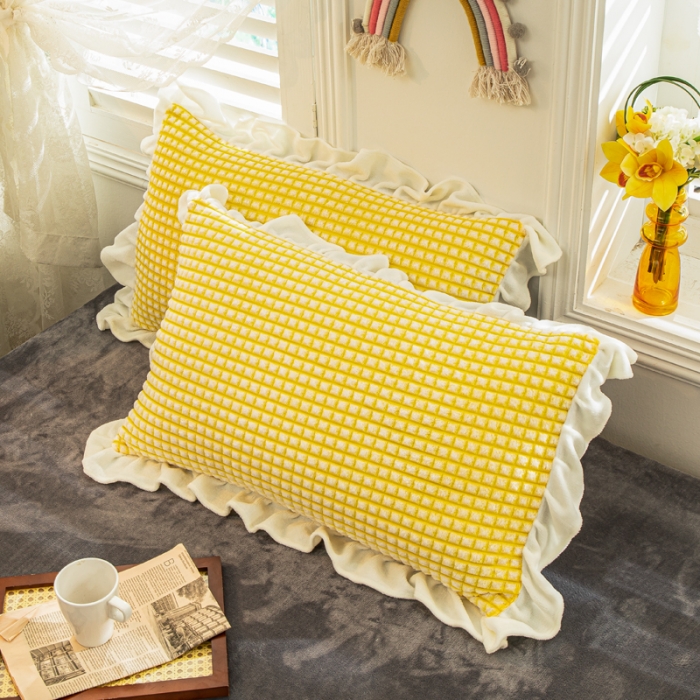 91家纺网 家纺一手货源 找家纺 慕澄 2022牛奶绒剪花绒荷叶边四件套暖光效果图 满天星