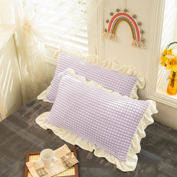 91家纺网 家纺一手货源 找家纺 慕澄 2022牛奶绒剪花绒荷叶边四件套暖光效果图 葡萄紫