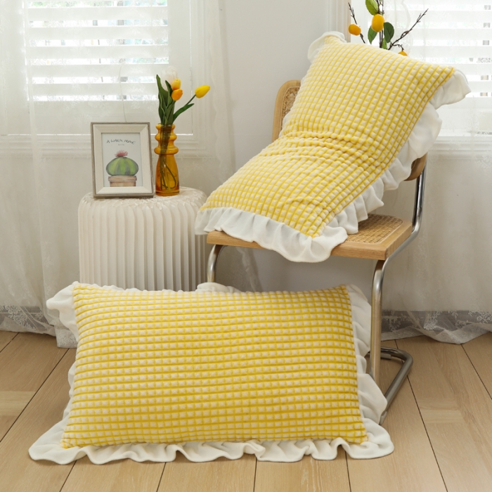 91家纺网 家纺一手货源 找家纺 （总）慕澄 2022新款牛奶绒花边枕套48*74一对