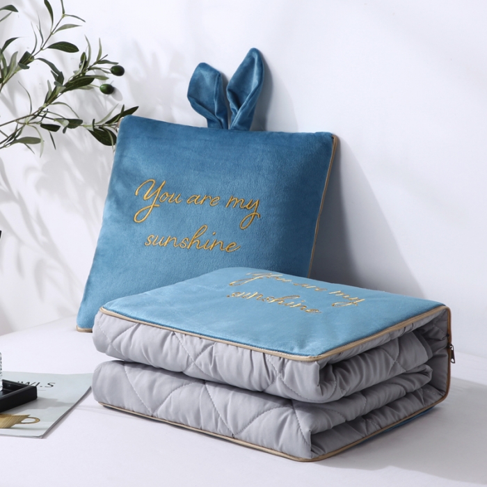 91家纺网 家纺一手货源 找家纺 （总）慕澄 2022新款兔兔网红抱枕被