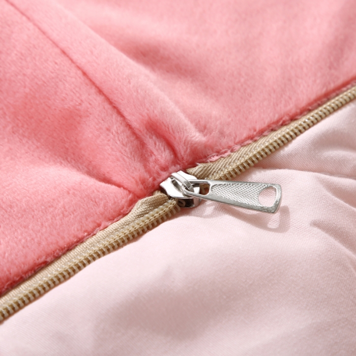 91家纺网 家纺一手货源 找家纺 慕澄 2022新款兔兔网红抱枕被 兔兔-粉玉