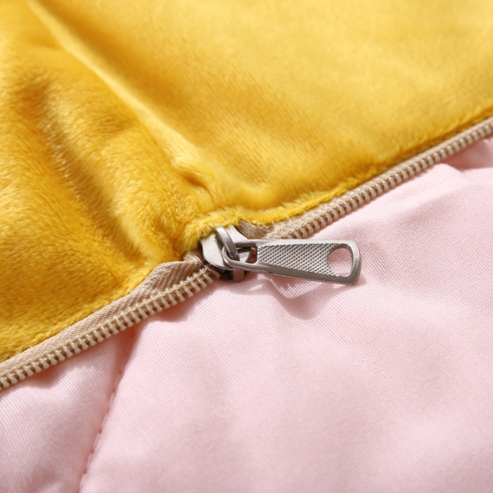 91家纺网 家纺一手货源 找家纺 慕澄 2022新款兔兔网红抱枕被 兔兔-暖黄