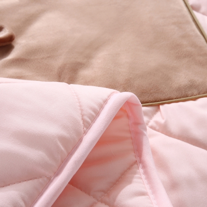 91家纺网 家纺一手货源 找家纺 慕澄 2022新款兔兔网红抱枕被 兔兔-驼色