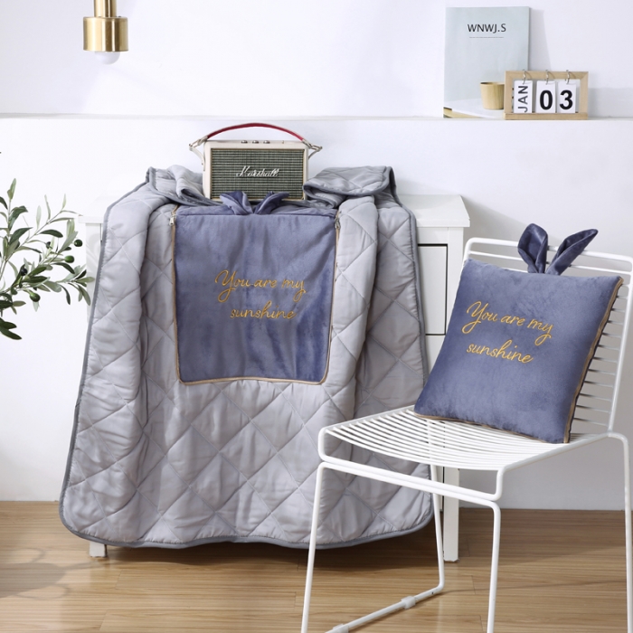 91家纺网 家纺一手货源 找家纺 慕澄 2022新款兔兔网红抱枕被 兔兔-星空灰