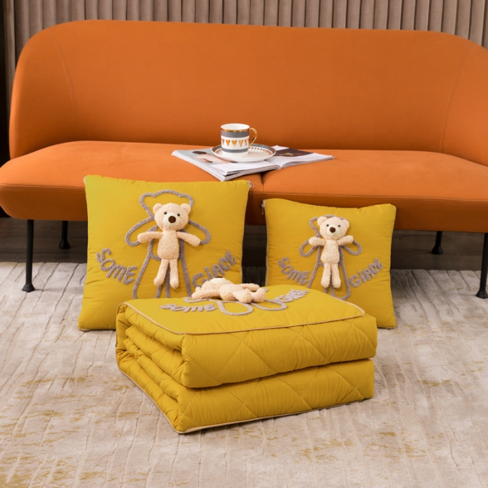 91家纺网 家纺一手货源 找家纺 （总）慕澄 2022新款玩偶熊可拆卸抱枕被