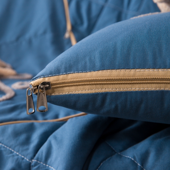 91家纺网 家纺一手货源 找家纺 慕澄 2022新款玩偶熊可拆卸抱枕被 玩偶熊-宝石蓝