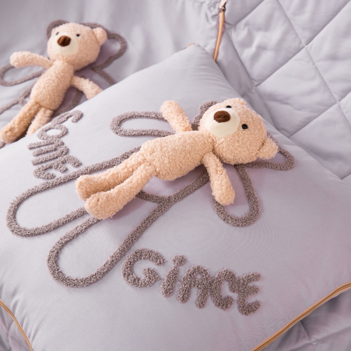 91家纺网 家纺一手货源 找家纺 慕澄 2022新款玩偶熊可拆卸抱枕被 玩偶熊-丁香紫