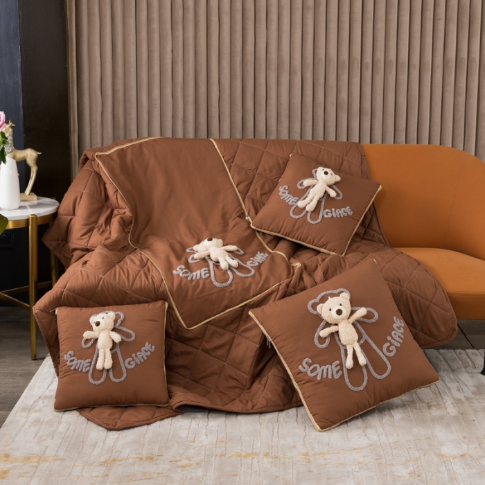 91家纺网 家纺一手货源 找家纺 慕澄 2022新款玩偶熊可拆卸抱枕被 玩偶熊-焦糖布丁