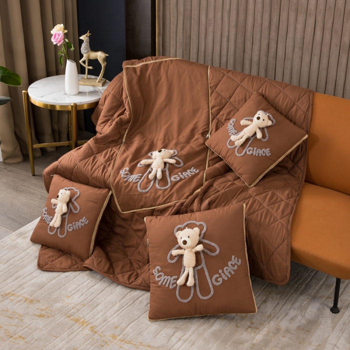 91家纺网 家纺一手货源 找家纺 慕澄 2022新款玩偶熊可拆卸抱枕被 玩偶熊-焦糖布丁