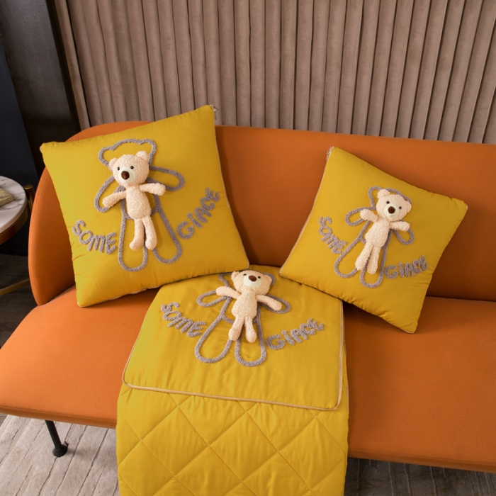 91家纺网 家纺一手货源 找家纺 慕澄 2022新款玩偶熊可拆卸抱枕被 玩偶熊-柠檬黄