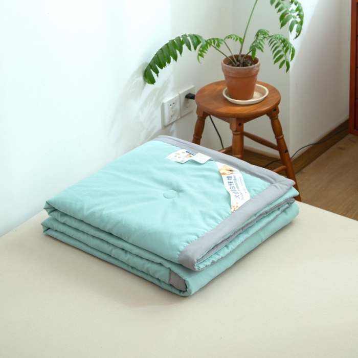 91家纺网 家纺一手货源 找家纺 森林人 2022新款水洗棉大豆纤维夏凉被 薄荷绿