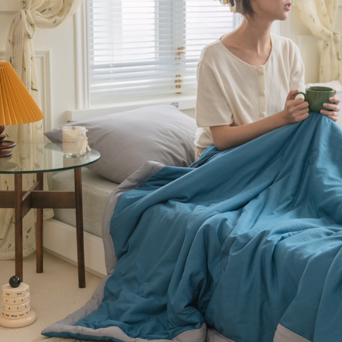 91家纺网 家纺一手货源 找家纺 森林人 2022新款水洗棉大豆纤维夏凉被 宾利蓝